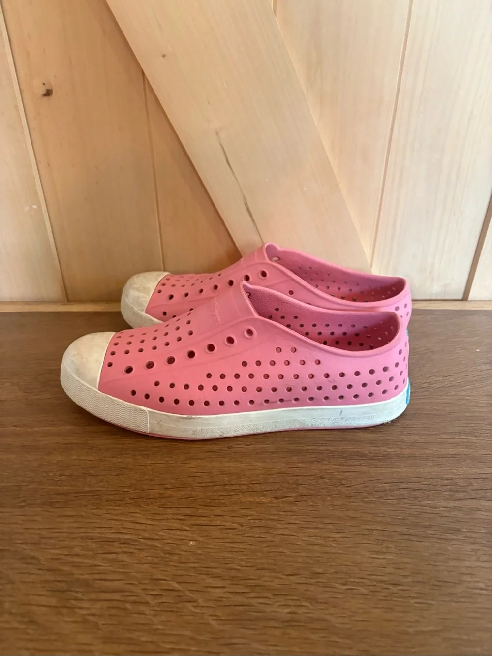 Native Shoes lightweight slip